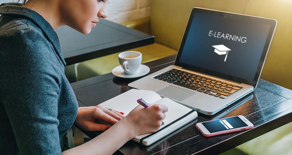 E-learning là gì? Hệ thống E-learning bao gồm những thành phần nào? 5 e-learning-la-gi