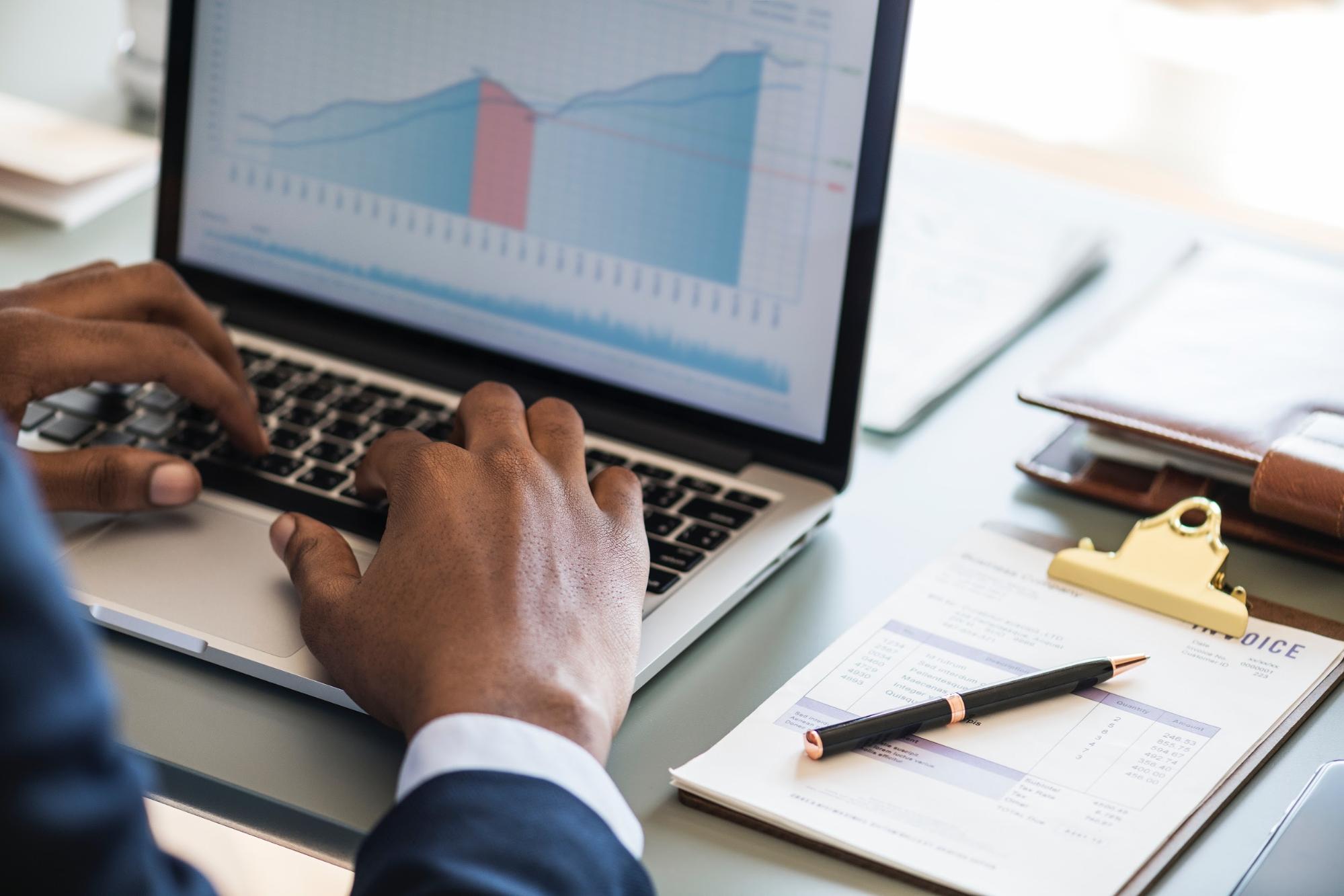 mau-kpi-cho-nhan-vien-sales-marketing-customer-service