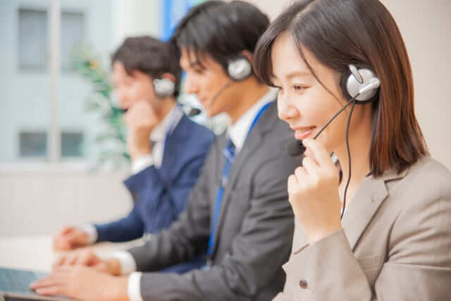 “Nằm lòng” 6 cách xử lý tình huống khách hàng phàn nàn hiệu quả cho doanh nghiệp 6 xu-ly-tinh-huong-khach-hang-phan-nan
