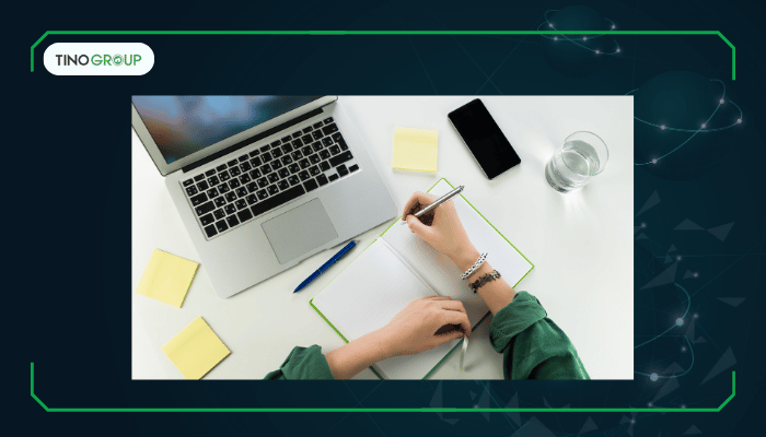 Cung cấp dịch vụ viết lách tự do (Freelance Writing)