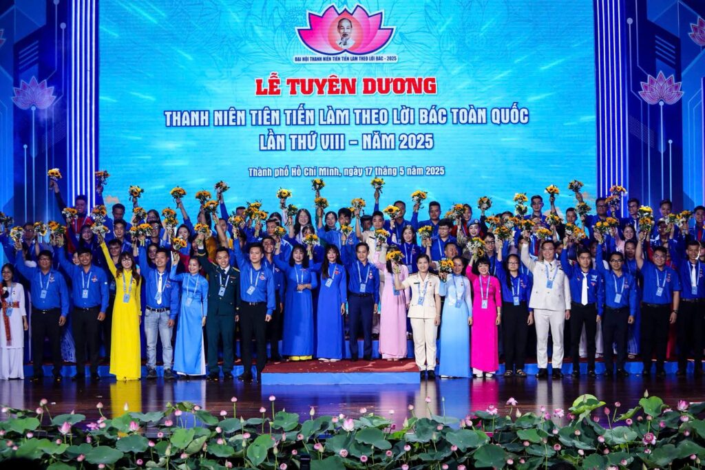 I. Đồng hành cùng thế hệ trẻ tại Đại hội Thanh niên tiên tiến làm theo lời Bác